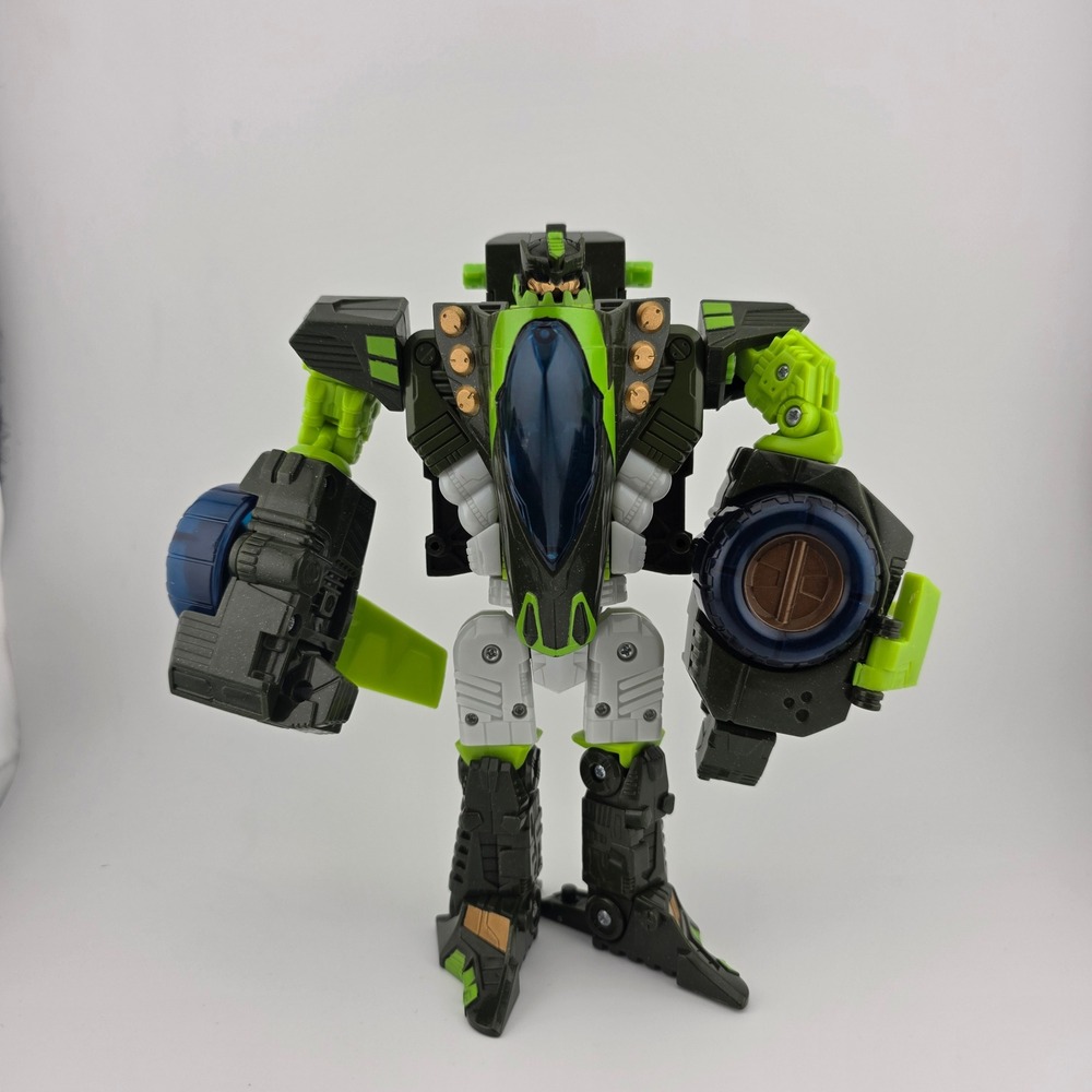 Hasbro‎ Transformers Cybertron Voyager Class Crumplezone Figure 2005 Pre-Owned